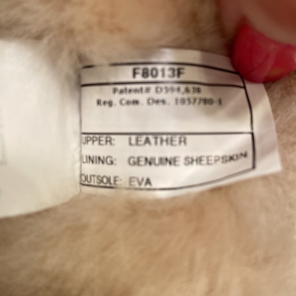 Ugg Elliott studded boots size 8 - Picture 10 of 12